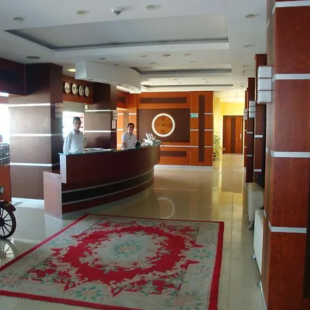 Lara Antalia