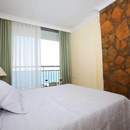 ホテル Lara (adults Only)