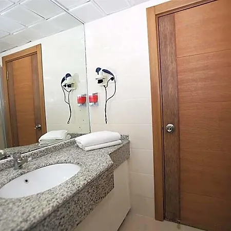 Hotell Lara (adults Only)