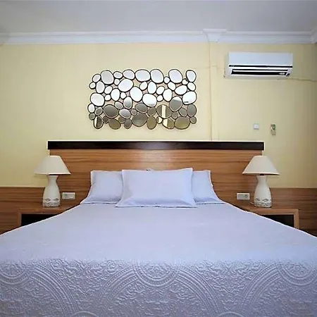 Lara (adults Only) Hotell