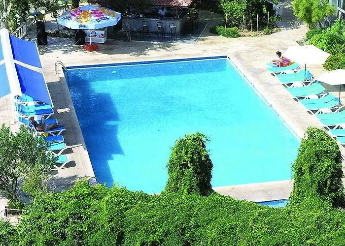 Hotell Lara (adults Only)