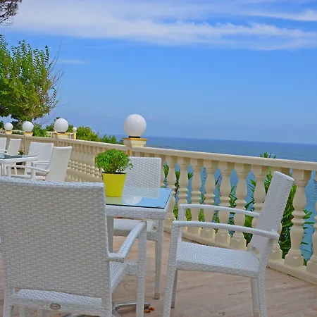 Hotel Lara (adults Only) 3*