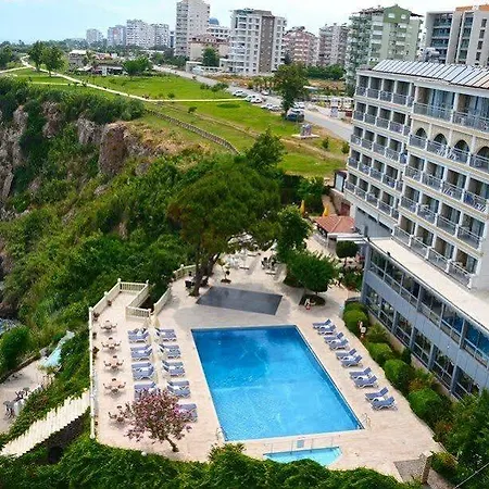 Lara (adults Only) 3*